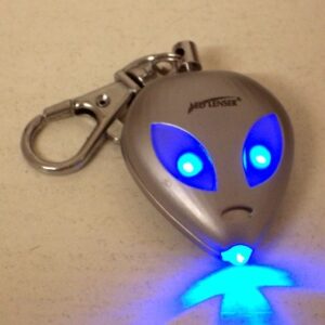 Linterna forma alien
